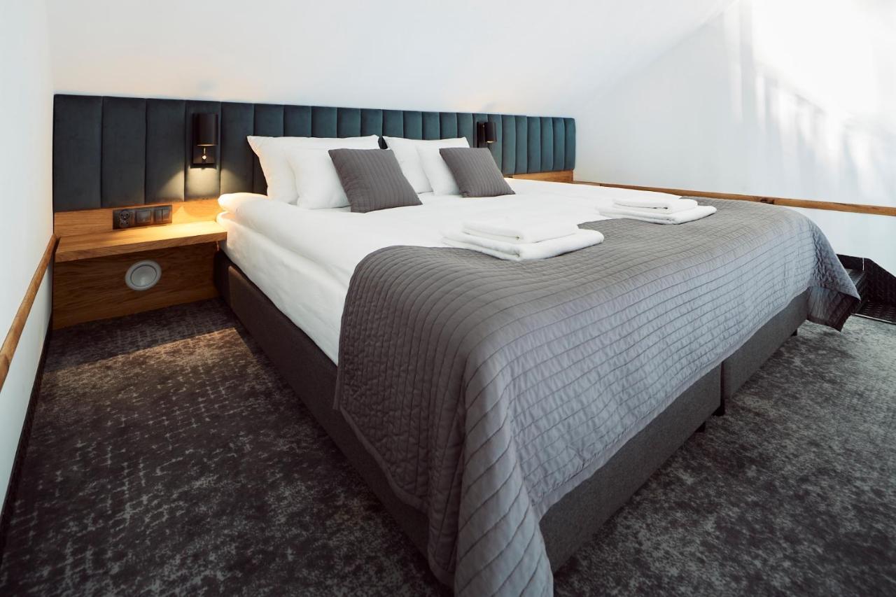 New Port - Premium Floating Aparthotel Krakow Dış mekan fotoğraf