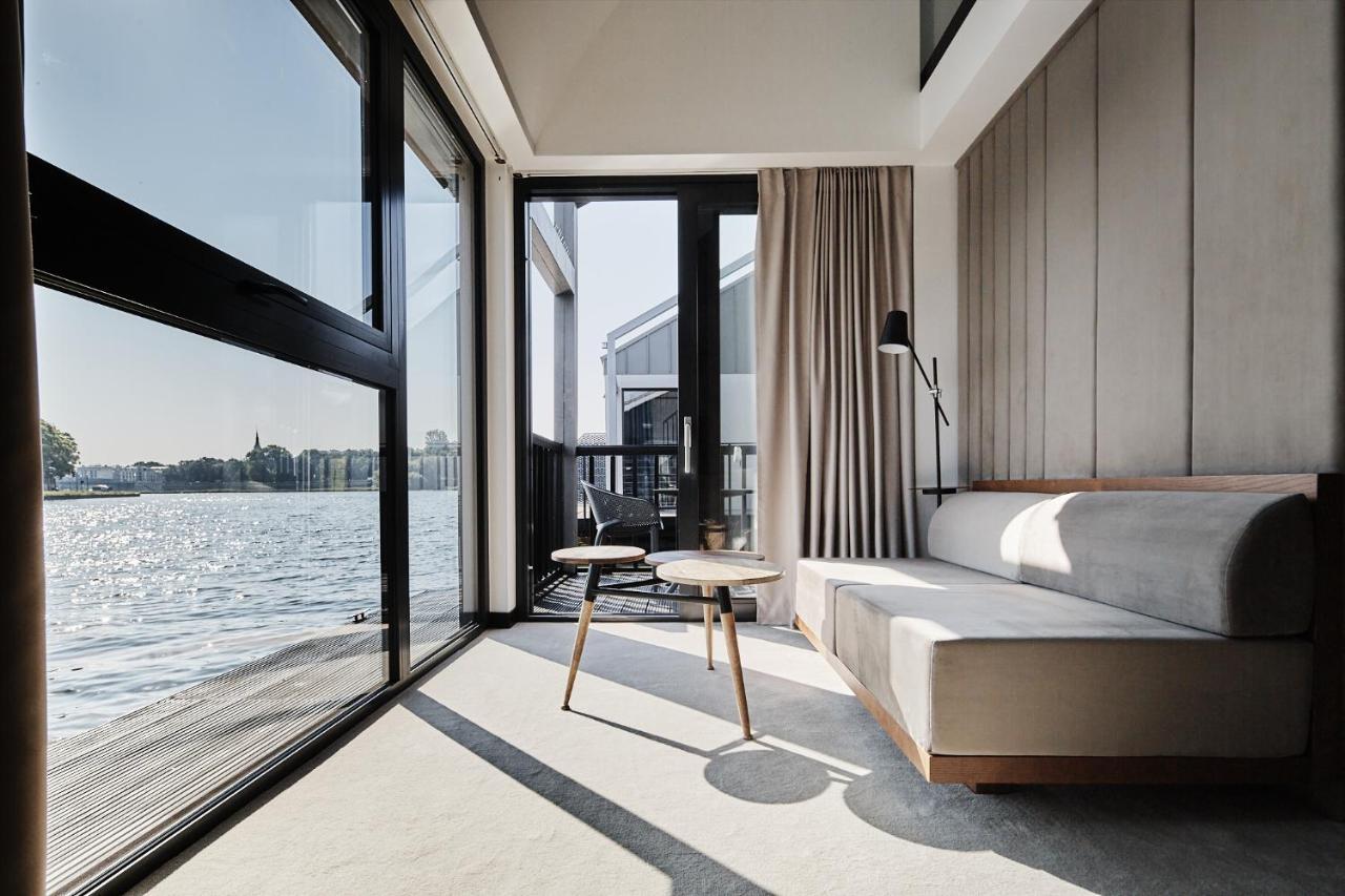 New Port - Premium Floating Aparthotel Krakow Dış mekan fotoğraf