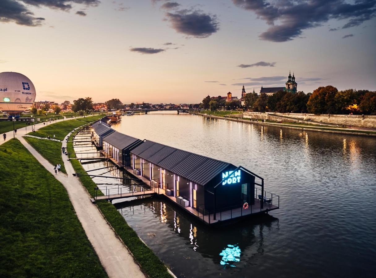 New Port - Premium Floating Aparthotel Krakow Dış mekan fotoğraf