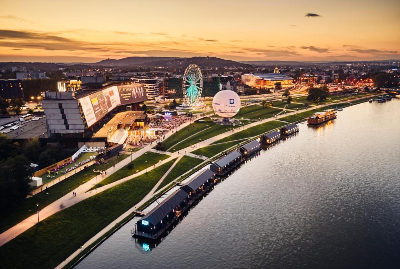 New Port - Premium Floating Aparthotel Krakow Dış mekan fotoğraf
