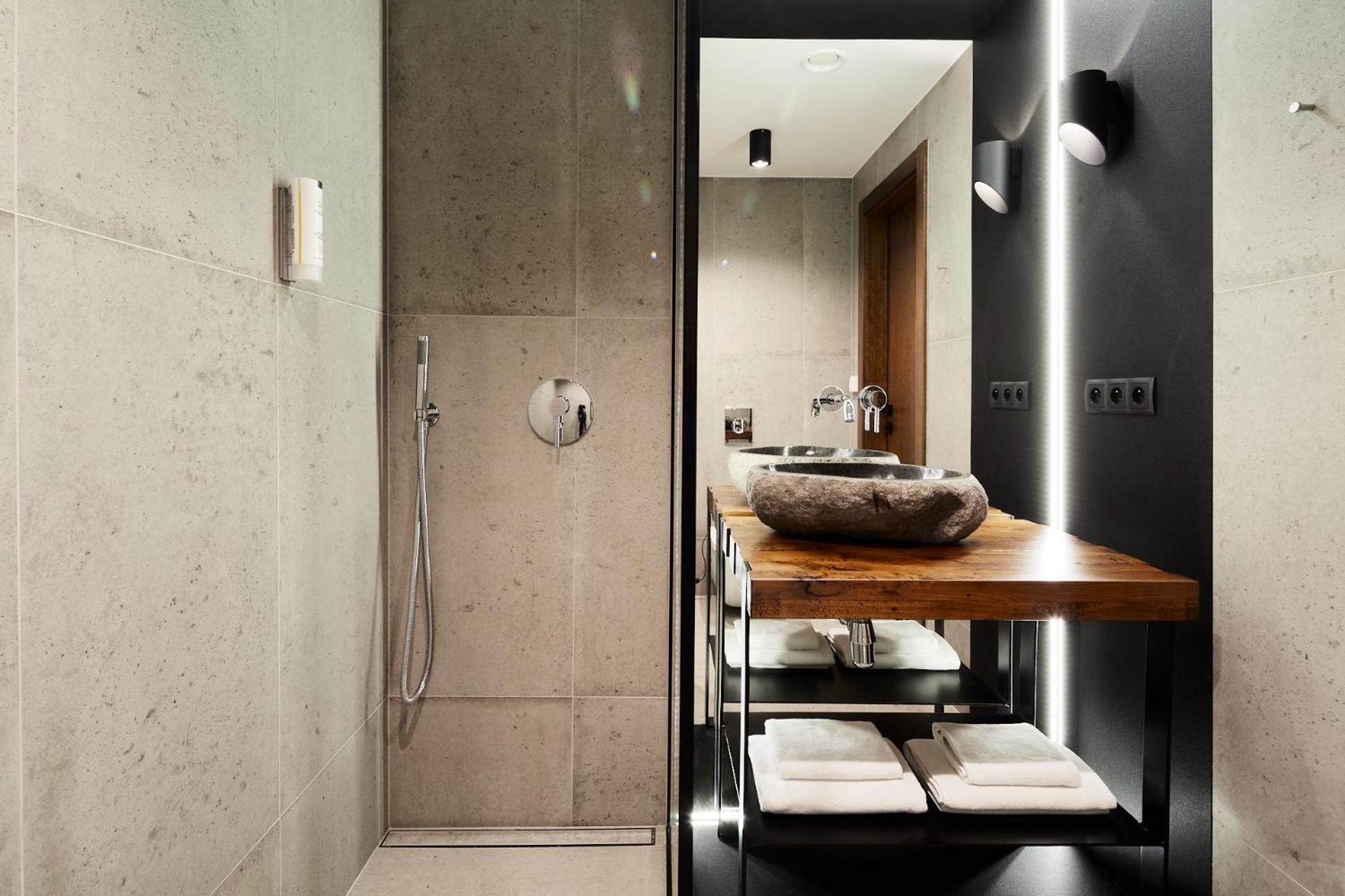 New Port - Premium Floating Aparthotel Krakow Dış mekan fotoğraf